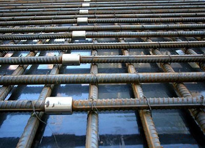 酒泉为什么建楼房时，要在钢筋上加一排小圆环？原来作用这么大